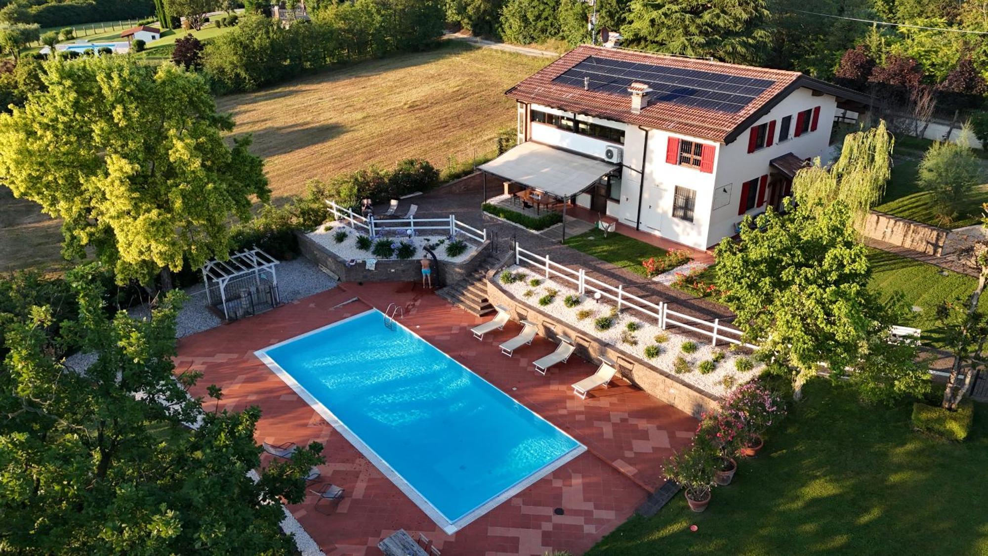 Villa Bagnole B&B - Holiday Apartments Лонато Экстерьер фото
